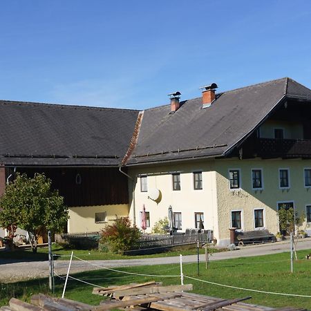 Private Farmhouse Escape - Ideal For Up To 8 Guests Seeham Esterno foto