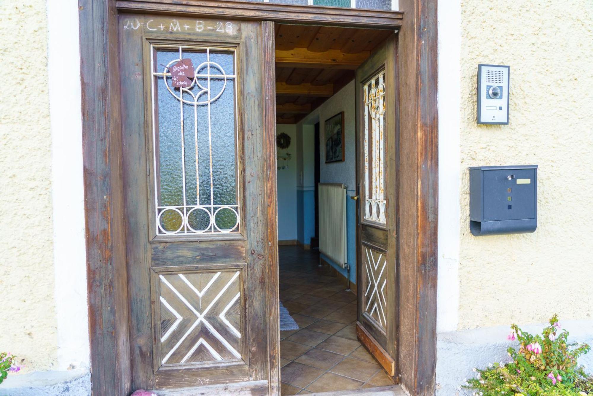 Private Farmhouse Escape - Ideal For Up To 8 Guests Seeham Esterno foto