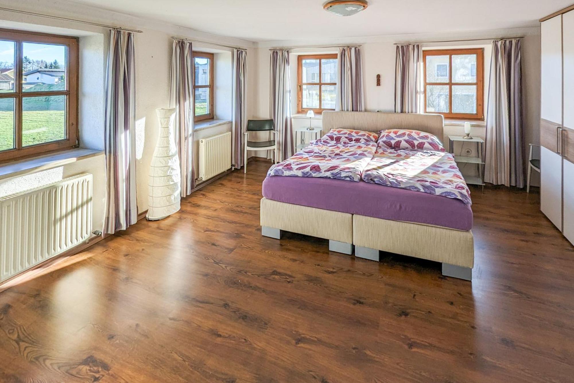 Private Farmhouse Escape - Ideal For Up To 8 Guests Seeham Esterno foto