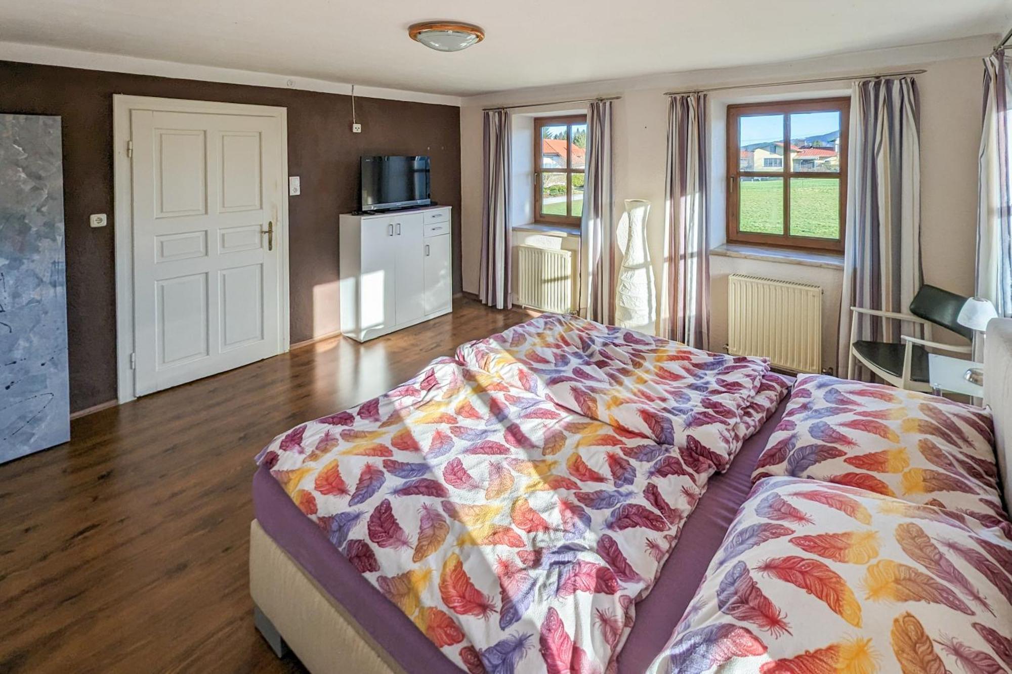 Private Farmhouse Escape - Ideal For Up To 8 Guests Seeham Esterno foto